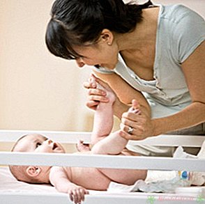 Neugeborene Pooping-Gewohnheiten