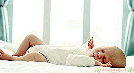 Aké je najlepšie držanie dieťaťa v spánku?