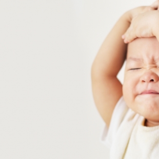 O que causa a constipação do bebê?