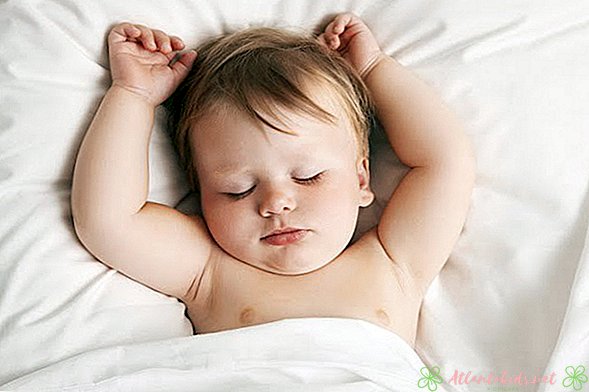 Hogyan juthat el a baba az éjszakai alváshoz