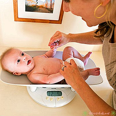 Ganho de peso normal do bebê para 0-12 meses de idade