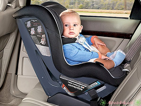 Pourquoi avez-vous besoin d'acheter un siège d'auto convertible pour votre bébé?